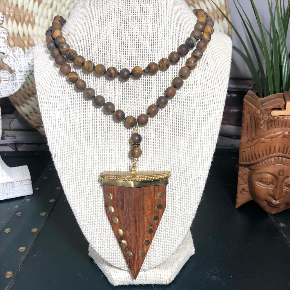 Tiger Eye Necklace with Wooden Arrowhead Pendant